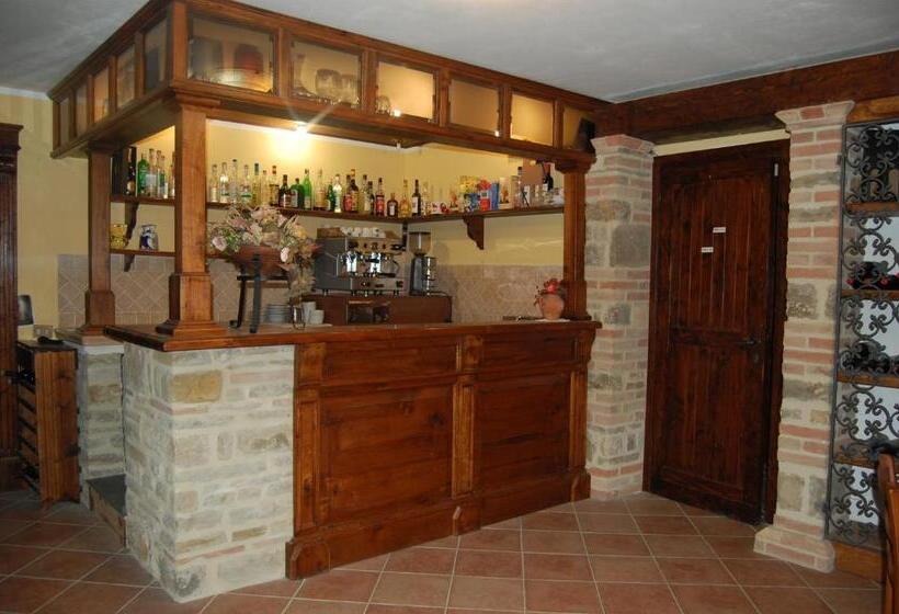 בית מלון כפרי Agriturismo Countryhouse Le Giare