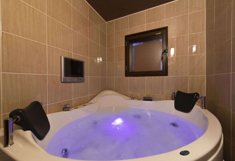 בית מלון כפרי Aloalo