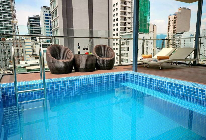 Apollo Hotel Nha Trang Beach