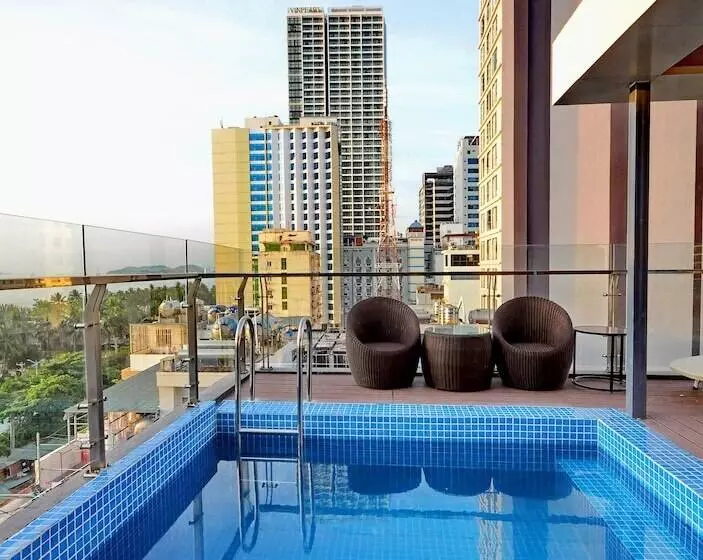 Apollo Hotel Nha Trang Beach