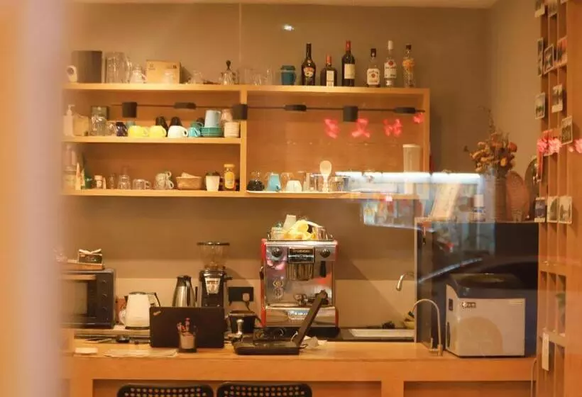 هتل Guilin Travel Light Hostel