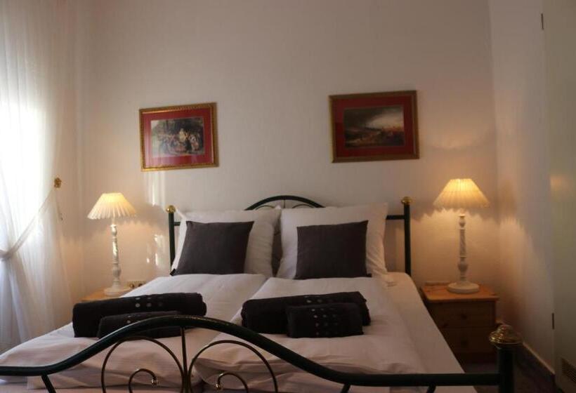 & Restaurant Pension Bei Der Post