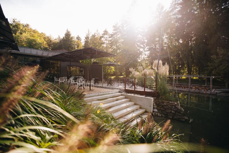 استراحتگاه Luxury Glamping Chocolate Village