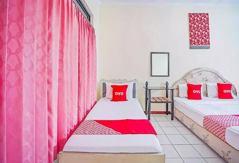 Hotelli Lie Mas Prigen Pasuruan Mitra Reddoorz