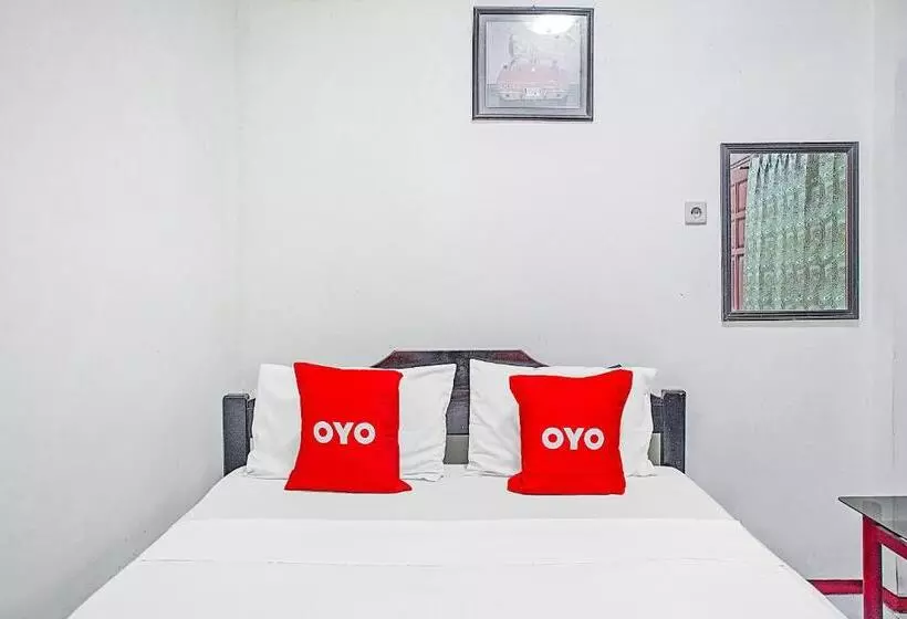 Hotelli Lie Mas Prigen Pasuruan Mitra Reddoorz