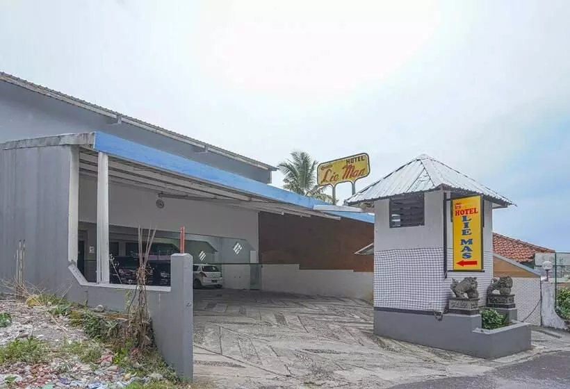 Hotelli Lie Mas Prigen Pasuruan Mitra Reddoorz