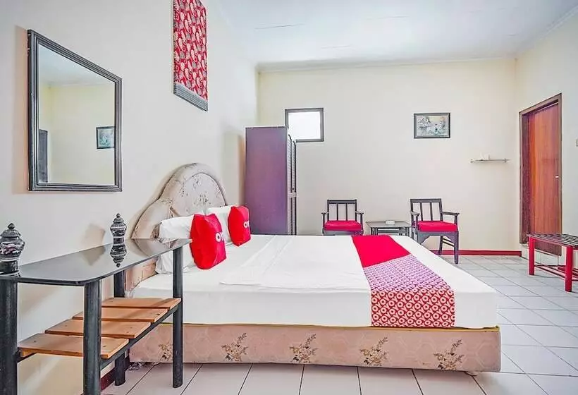 Hotelli Lie Mas Prigen Pasuruan Mitra Reddoorz