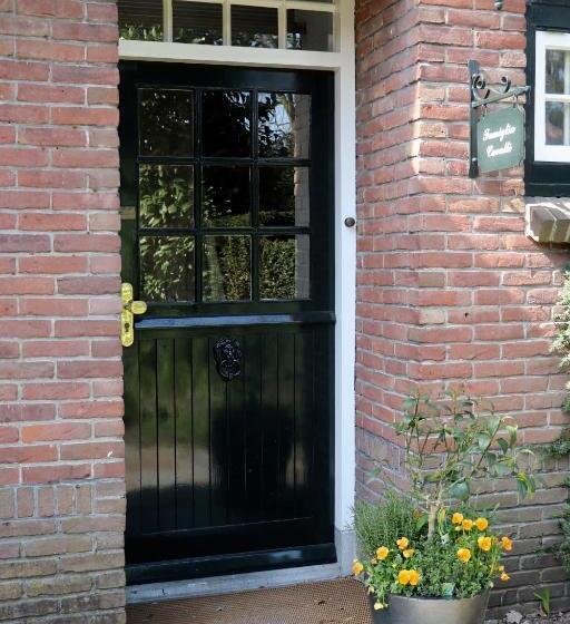 פנסיון Cavalli's Cottage