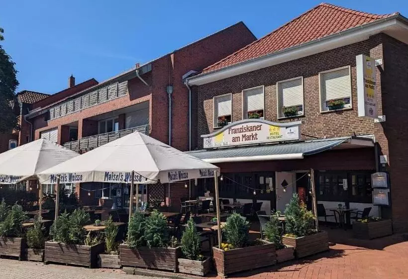 Hotelli Franziskaner Am Markt