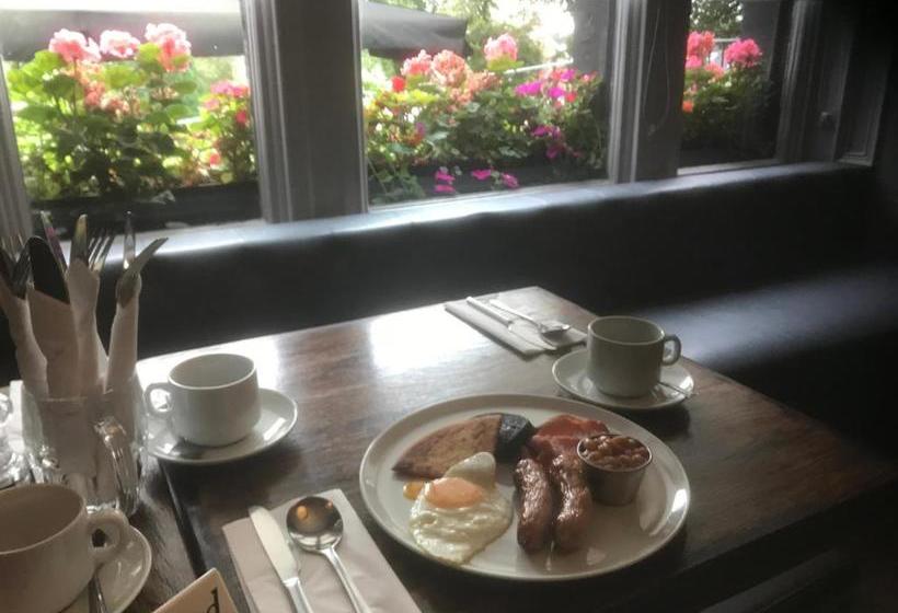 ホテル The Georgian