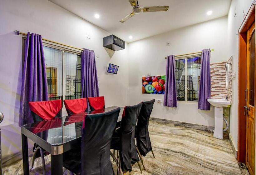 Hotel O Moonlight Premium