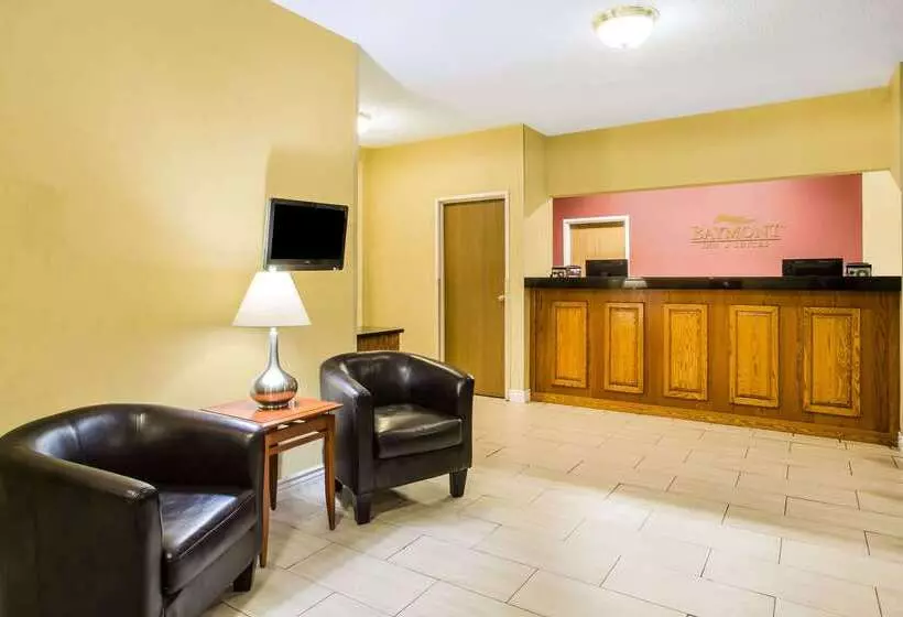 هتل Baymont By Wyndham Helena