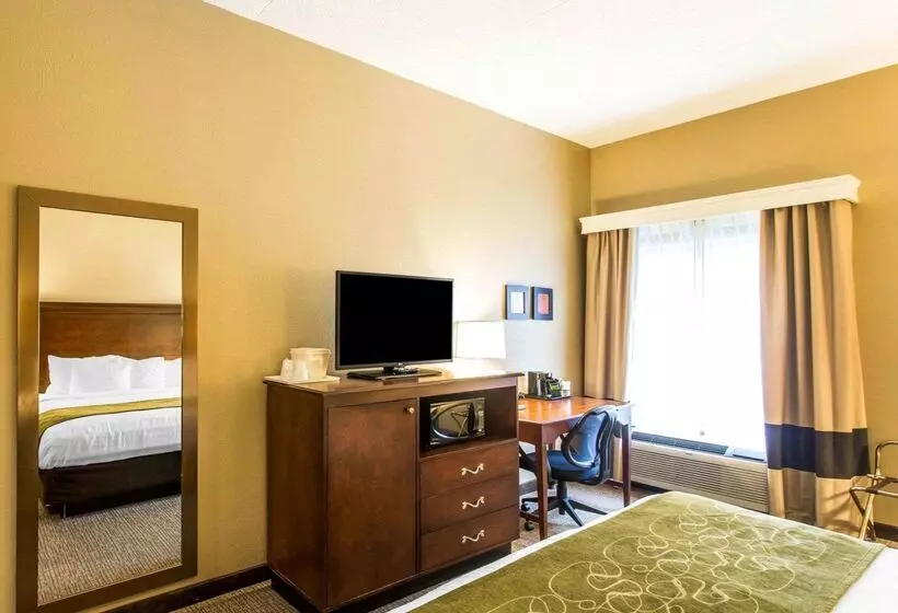 فندق Comfort Suites Cookeville