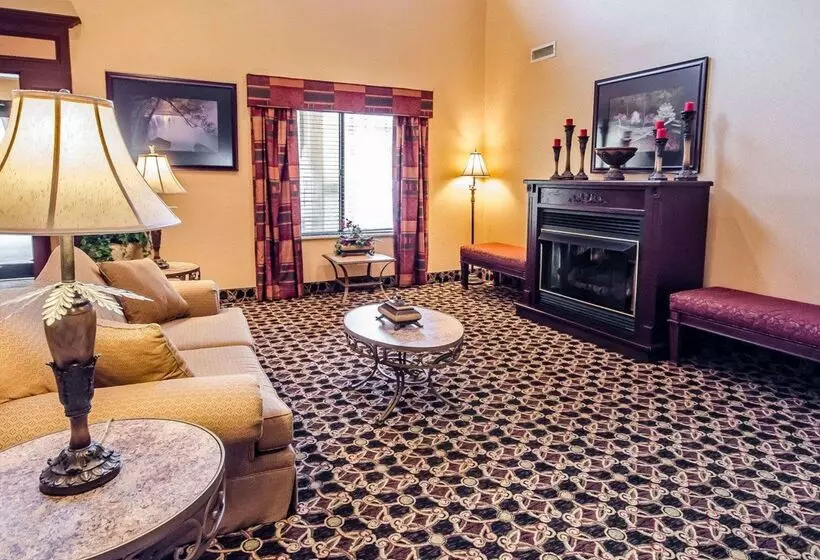 Hotel Comfort Suites Prestonsburg West