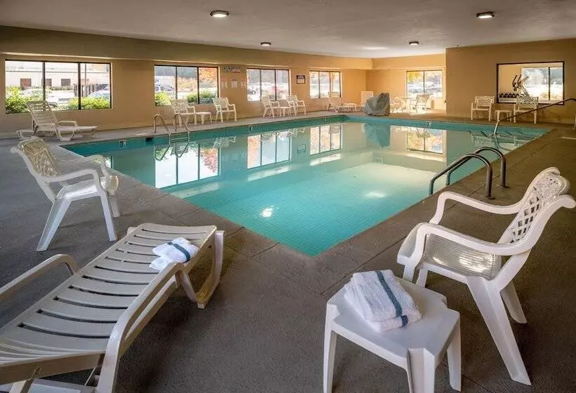 Hotel Comfort Suites Prestonsburg West