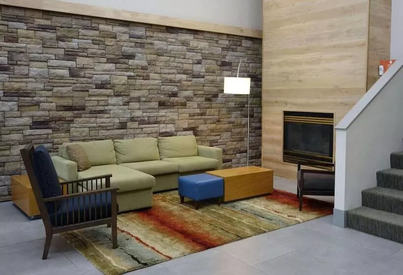 هتل Country Inn & Suites By Radisson, Ankeny, Ia