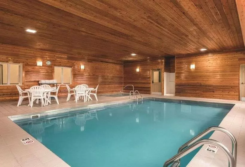 Отель Country Inn & Suites By Radisson, Dakota Dunes, Sd