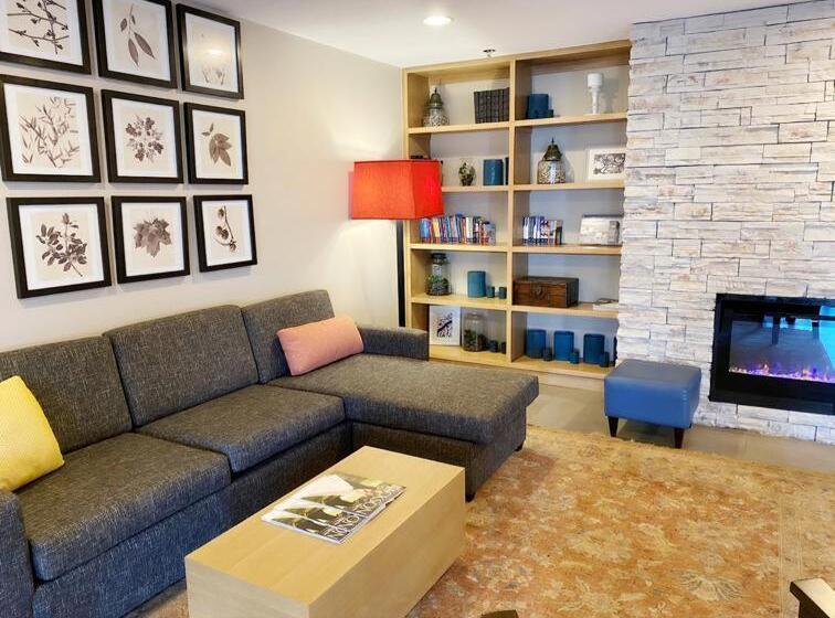 فندق Country Inn & Suites By Radisson, Jackson, Tn