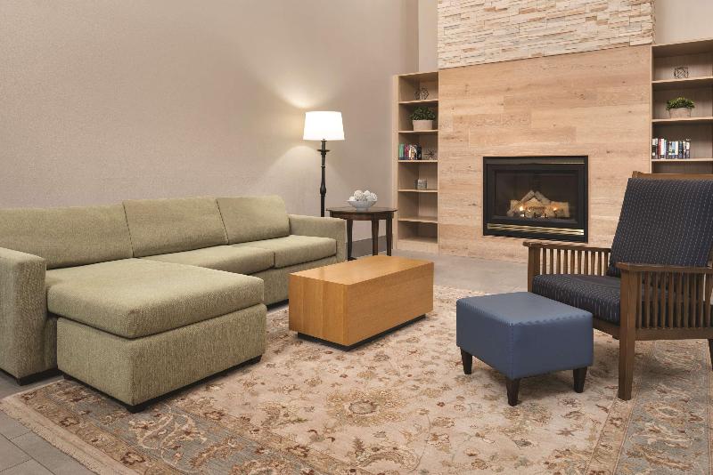 Hotel Country Inn & Suites By Radisson, Waterloo, Ia