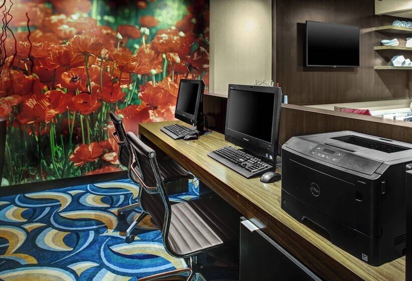 Hotel Courtyard By Marriott New Bern