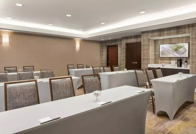 בית מלון כפרי Courtyard Tupelo