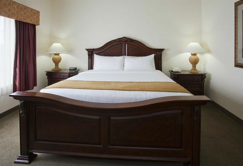 فندق Crossings By Grandstay Inn And Suites