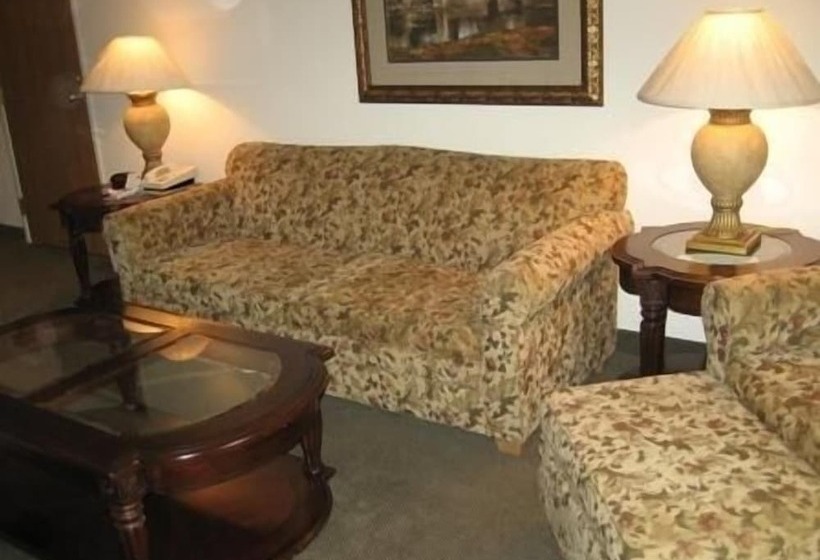 فندق Crossings By Grandstay Inn And Suites