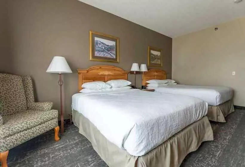 酒店 Crossings By Grandstay Inn And Suites