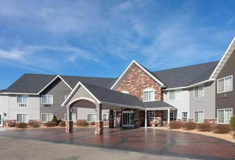 酒店 Crossings By Grandstay Inn And Suites