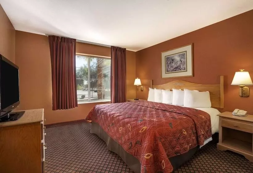 Garner Hotel Phoenix Surprise, An Ihg