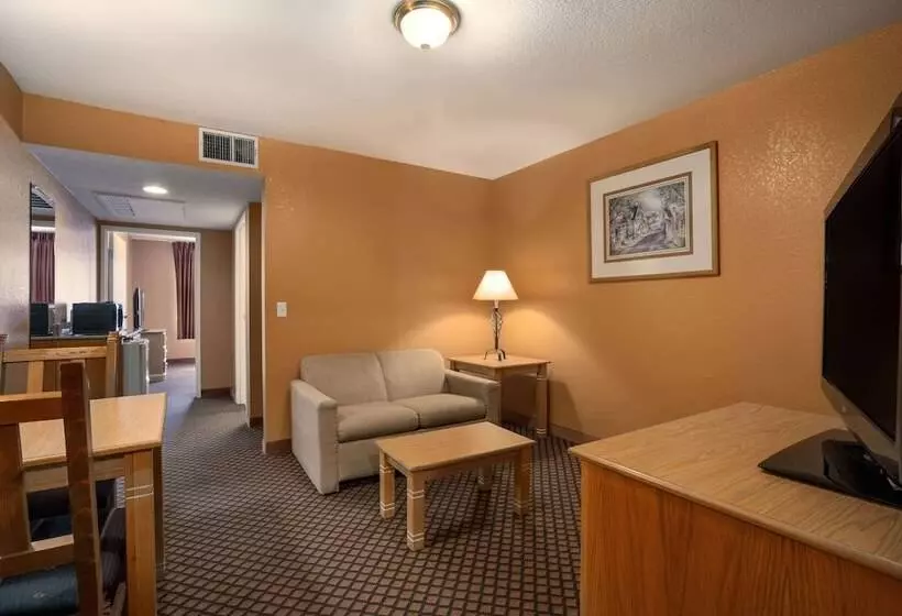 Garner Hotel Phoenix Surprise, An Ihg