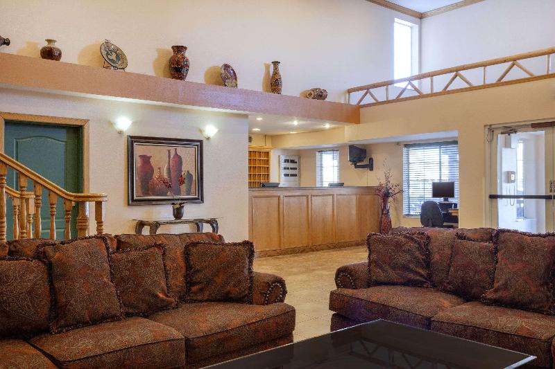 Garner Hotel Phoenix Surprise, An Ihg