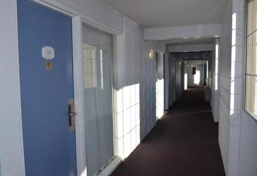 酒店 Red Carpet Inn & Suites Ebensburg