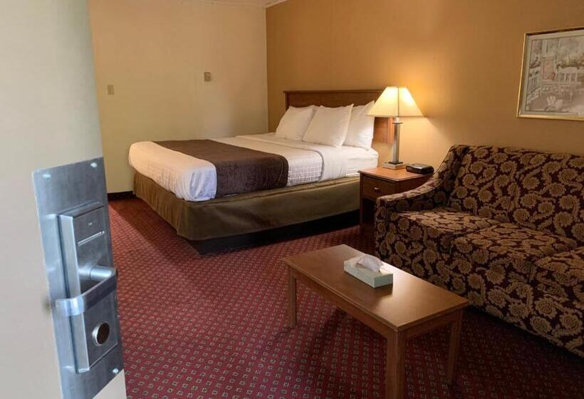 Отель Red Carpet Inn & Suites Ebensburg