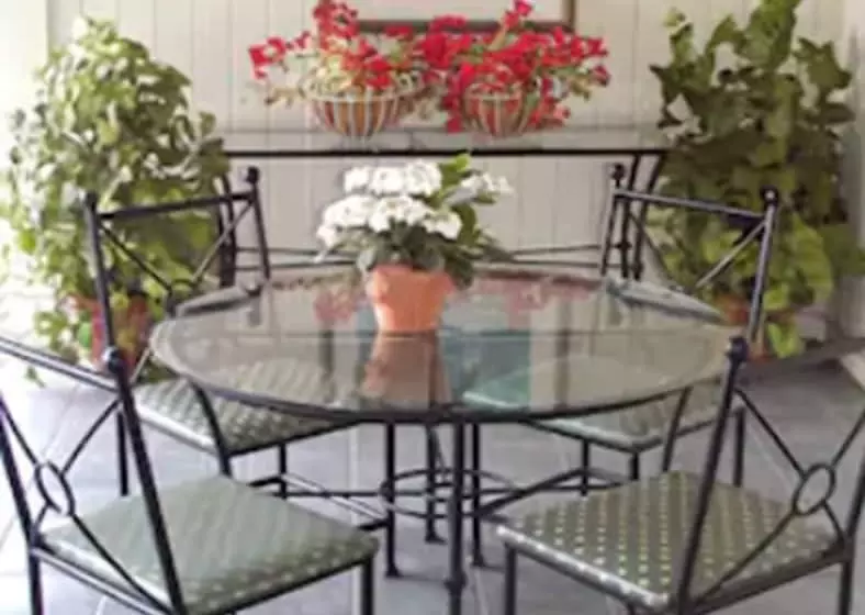 فندق على الطريق Coral Reef Inn & Condo Suites