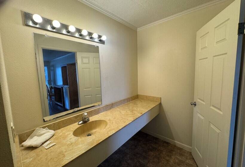 מוטל Country Inn & Suite