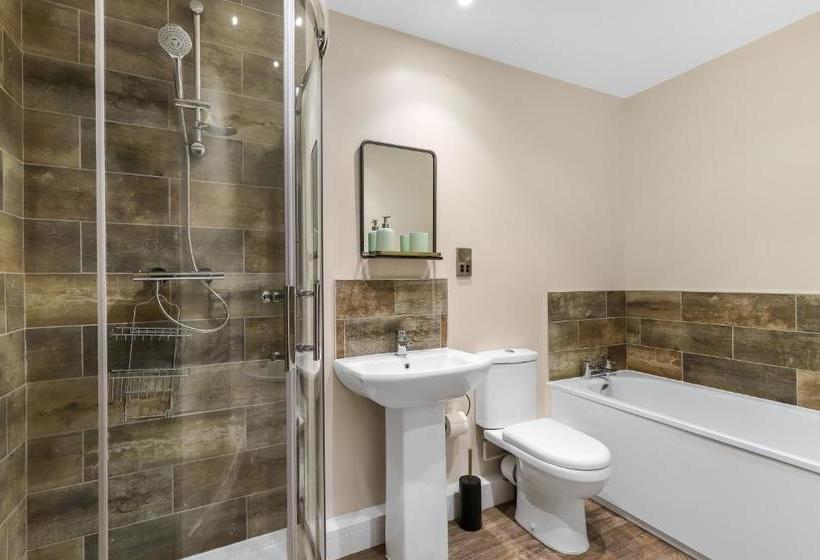 Executive Apartments