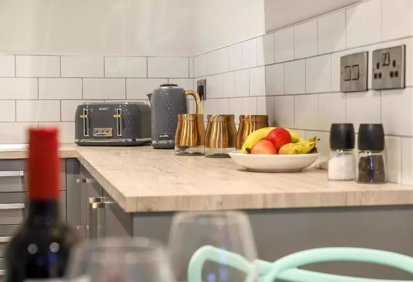 Executive Apartments