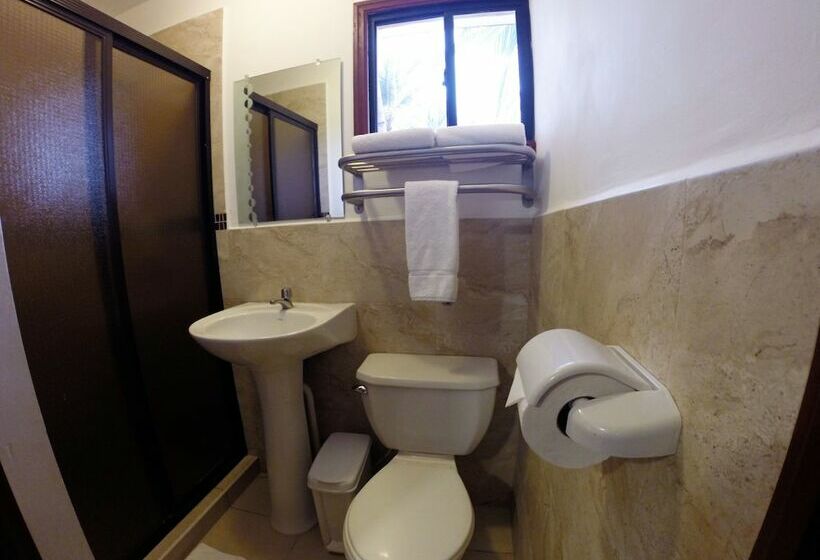 Mar & Sol Hotel Y Restaurante