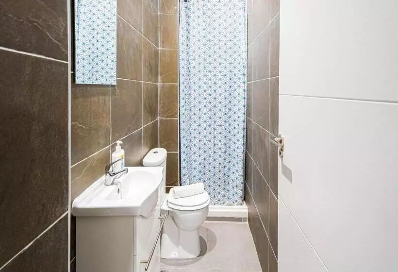 پانسیون Hostal Jireh