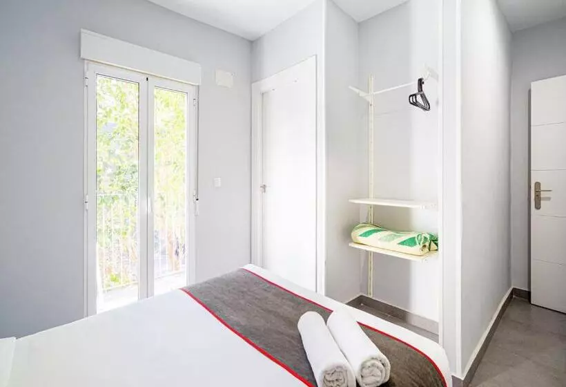 پانسیون Hostal Jireh