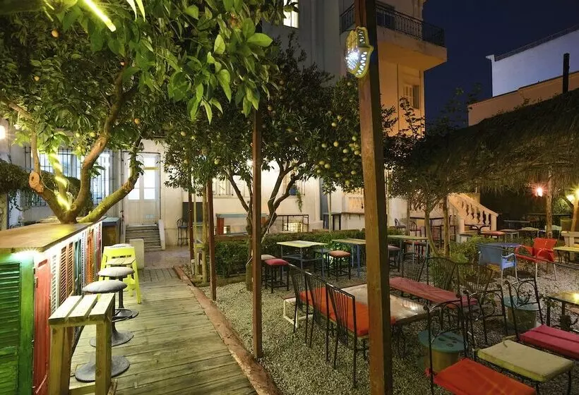 تختخواب و صبحانه Villa Les Palmes