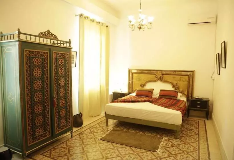 تختخواب و صبحانه Villa Les Palmes