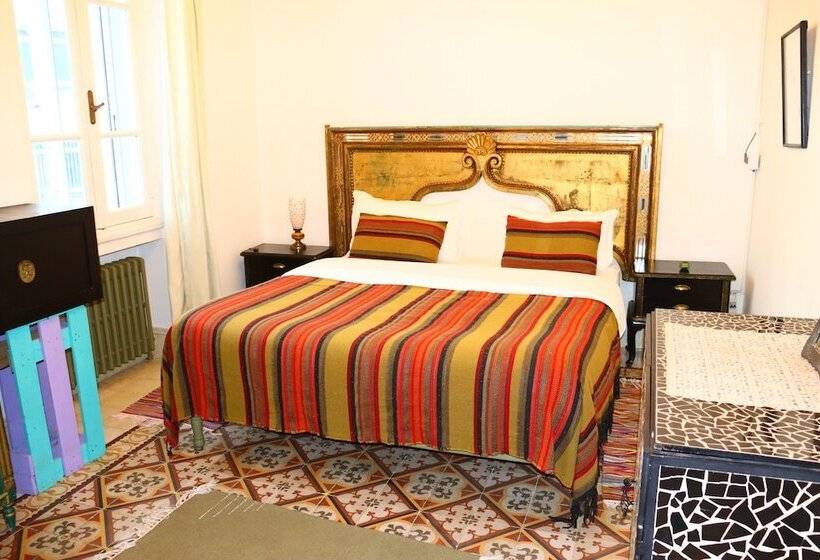 تختخواب و صبحانه Villa Les Palmes