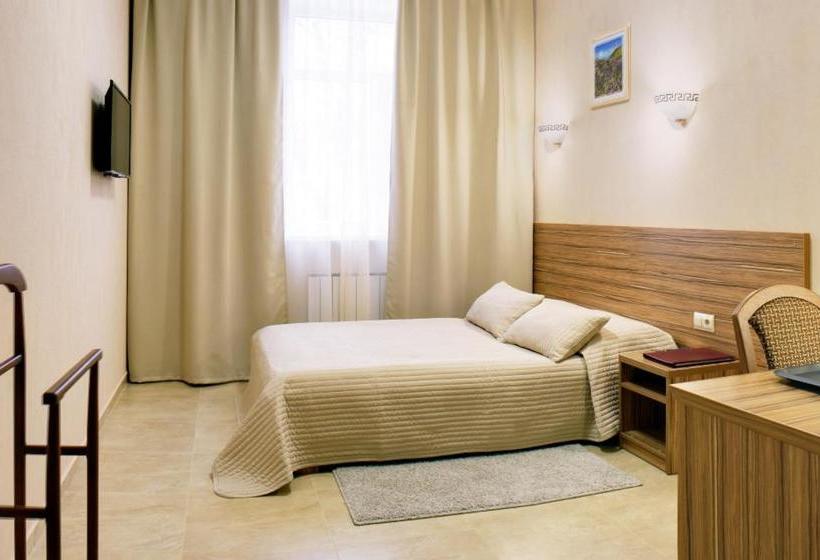 هتل Complex Oktyabrskiy