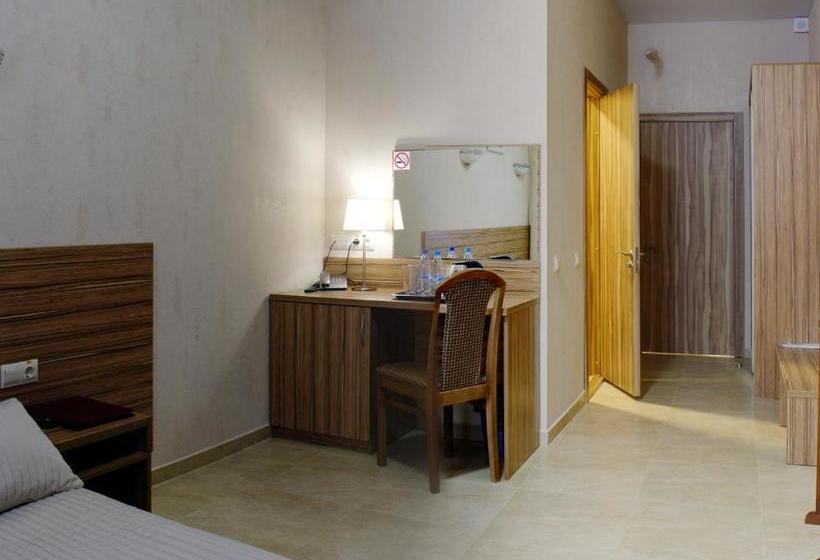 هتل Complex Oktyabrskiy