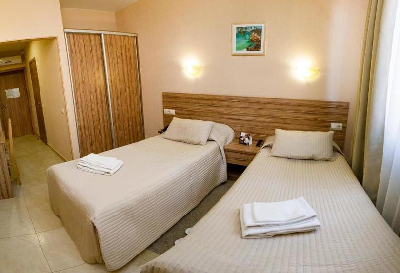 هتل Complex Oktyabrskiy