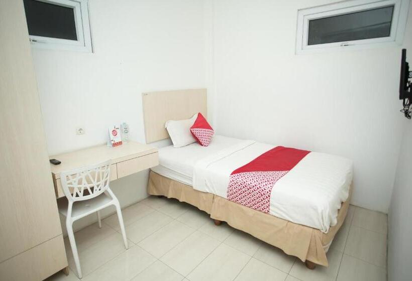 فندق Oyo 850 Lapan Lapan