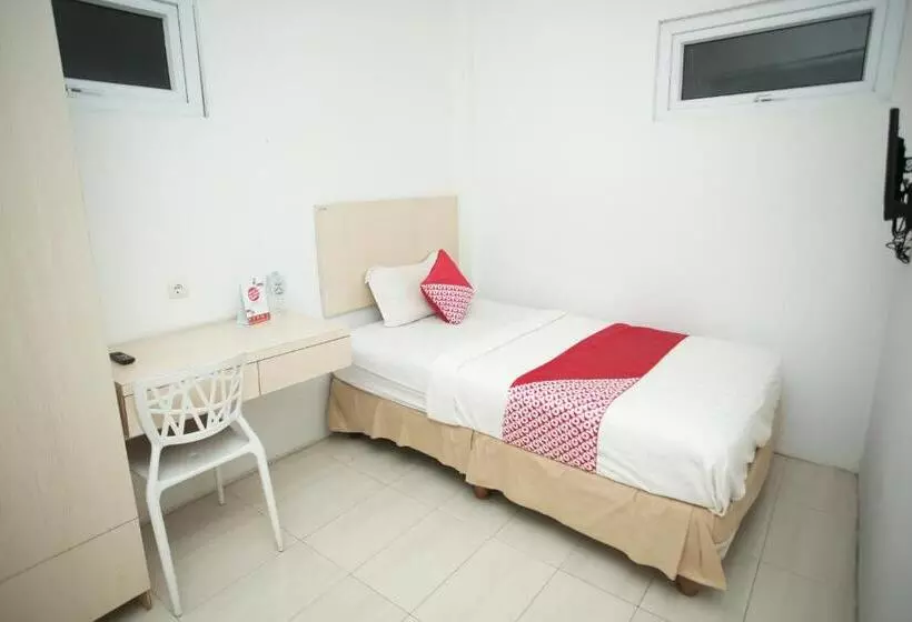 ホテル Oyo 850 Lapan Lapan