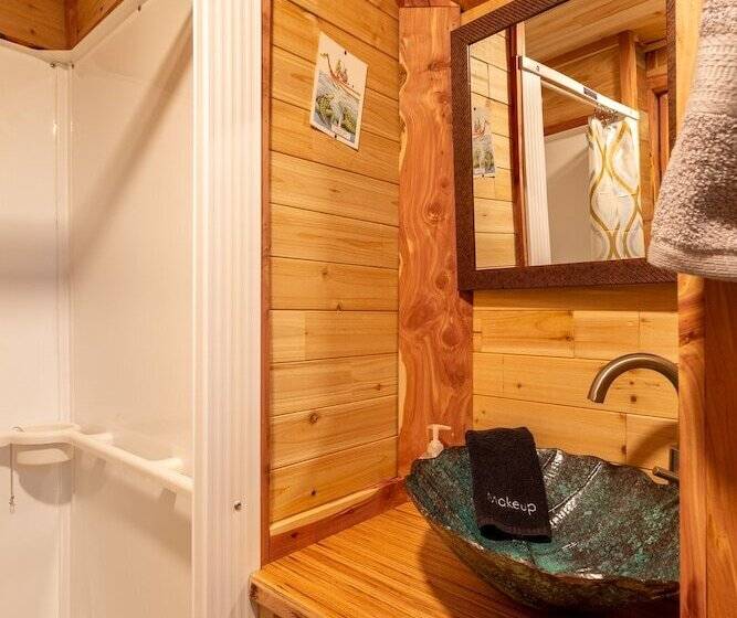 汽车旅馆  Tiny House Leadville